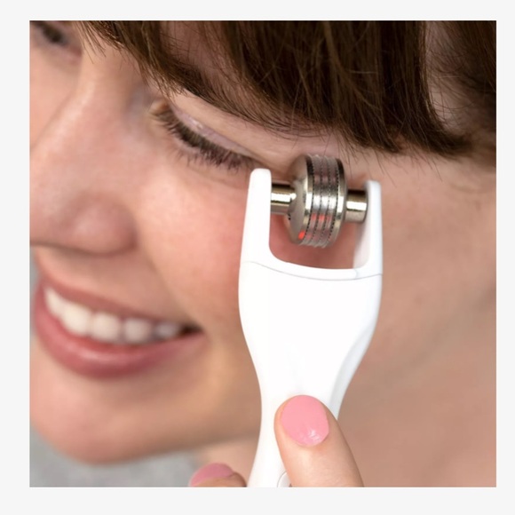 BeautyBio Face & Eye Total Rejuvenation Set- NIB UNOPENED MSRP- $249 - Picture 13 of 15